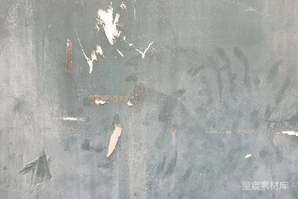 高清摄影 一张黑白照片，显示一个人在滑板上。