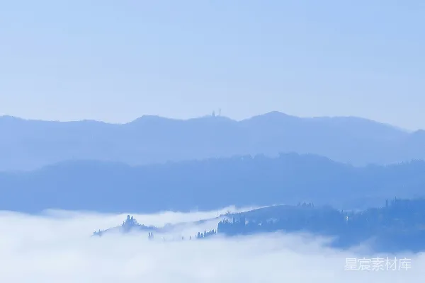 山间的云海