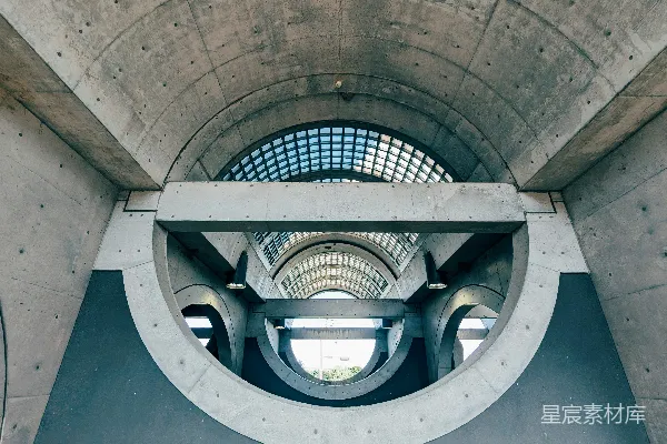 高清摄影 通过一个圆形窗户看到的建筑物内部景象