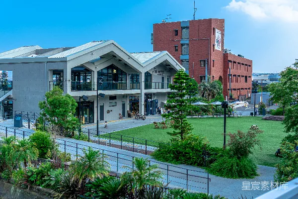 高清摄影 棕白相间的混凝土建筑