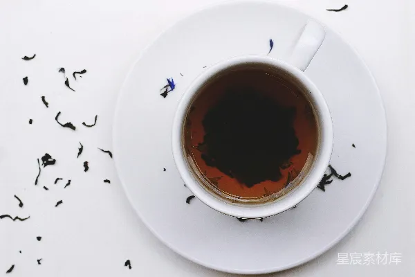 茶杯中的茶