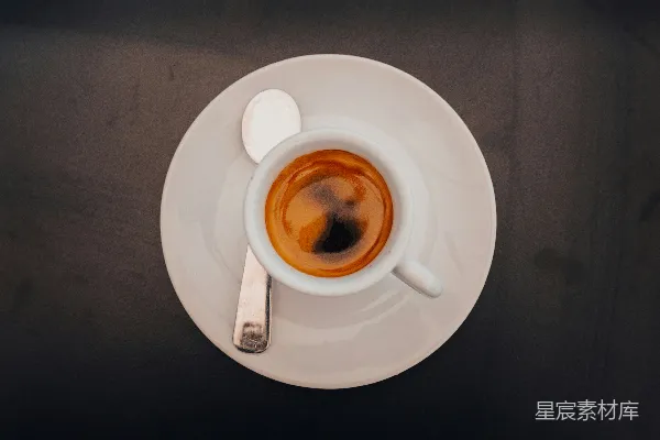 一杯咖啡