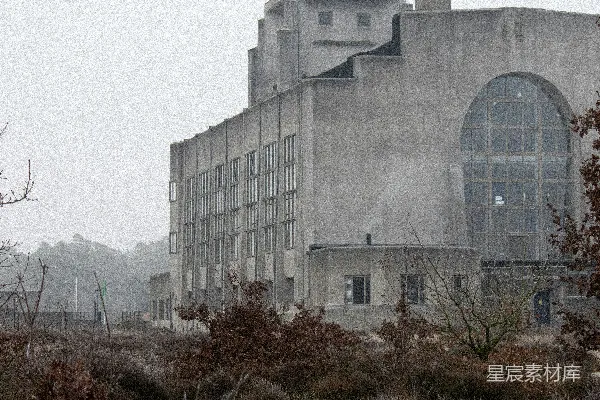 高清摄影 一座大型建筑坐落在田野中央