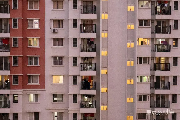 高清摄影 白色和棕色的混凝土建筑