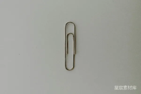 高清摄影 灰色回形针