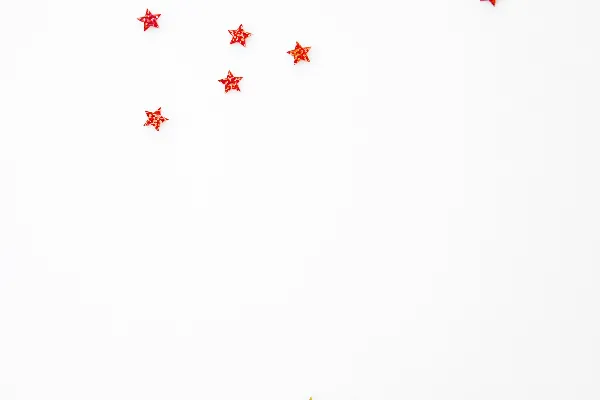 红黄红星插图
