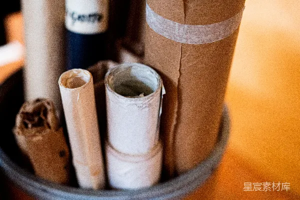 高清摄影 白色和棕色的卷纸