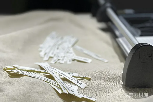 高清摄影 桌子上的一组物品