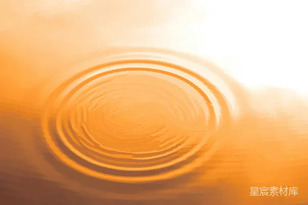 天上的一个圆形物体的照片