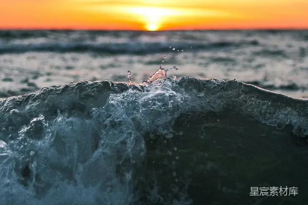 高清摄影 浅景深的水波照片
