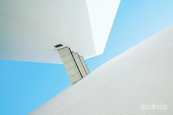 高清摄影 低角度拍摄的白色高层建筑