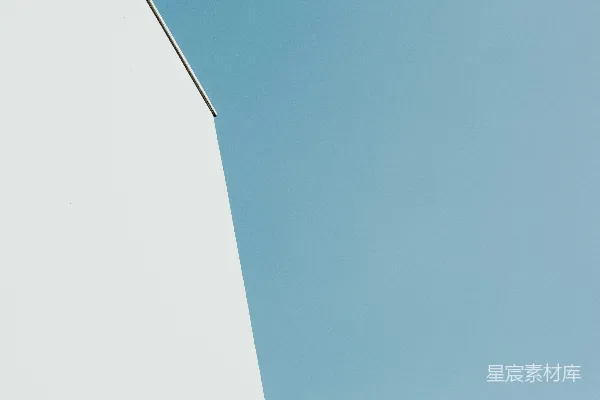 高清摄影 在碧蓝天空下白色的混凝土建筑