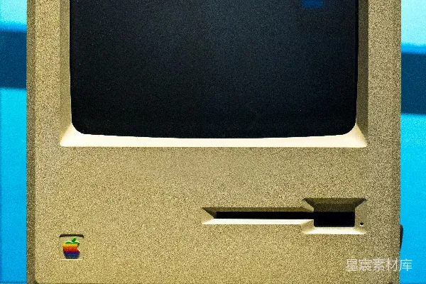 高清摄影 关闭了Macintosh显示器