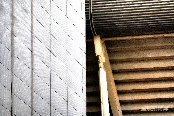 现代建筑细节，具有金属和混凝土的纹理。