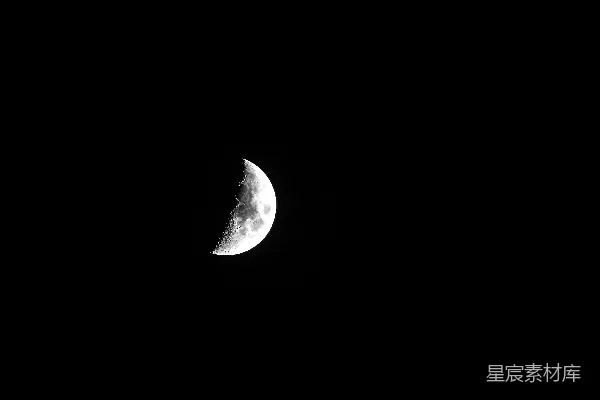 高清摄影 夜空中看到一轮弯月。