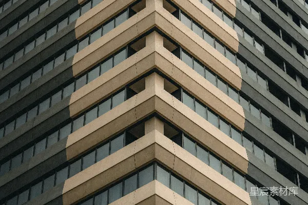 白天的棕色混凝土建筑