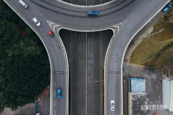 高清摄影 白天的灰色混凝土建筑