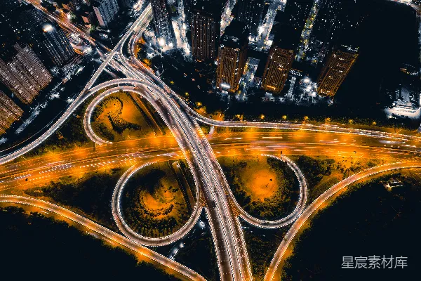 高清摄影 夜景中的城市路口俯瞰图
