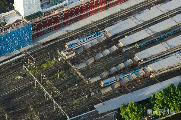 高清摄影 空中拍摄白色火车