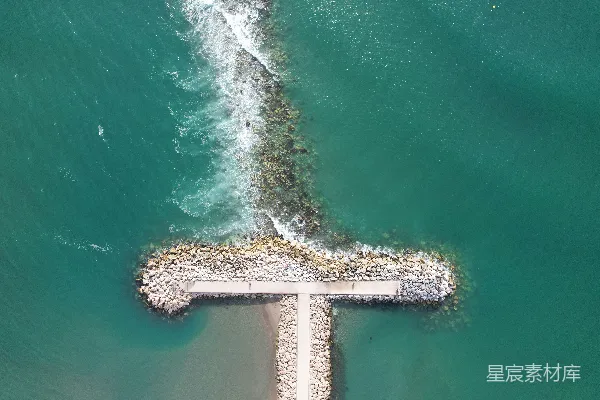 高清摄影 海洋中的码头俯瞰图