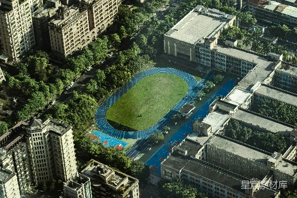 高清摄影 城市公园的空中俯瞰图