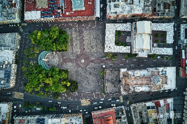 高清摄影 空中俯瞰城市街道和建筑物的景象