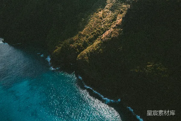 高清摄影 俯瞰山与海的景象