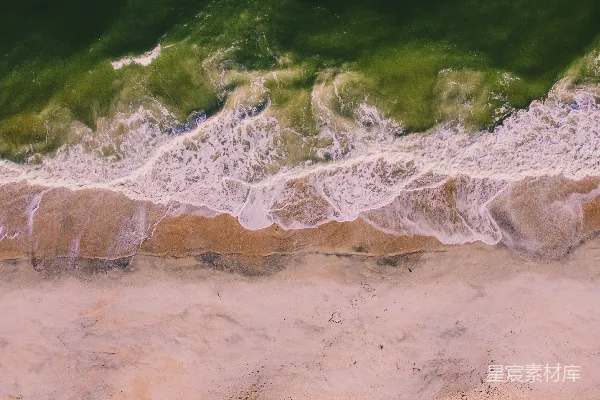高清摄影 海岸和大片水域的航拍照片