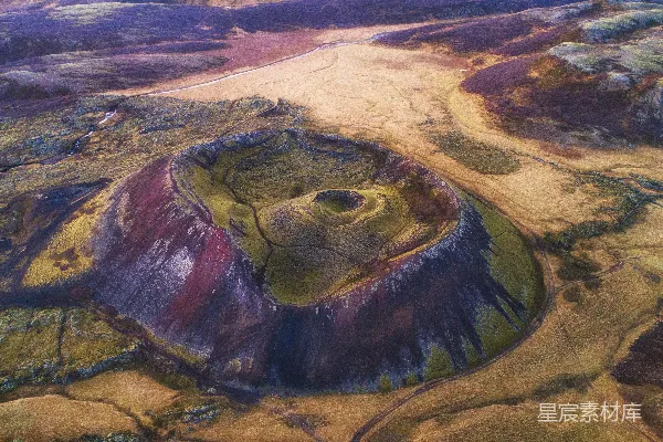 高清摄影 白天的火山俯瞰图