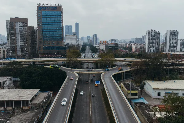 高清摄影 城市建筑和道路在白天的景象