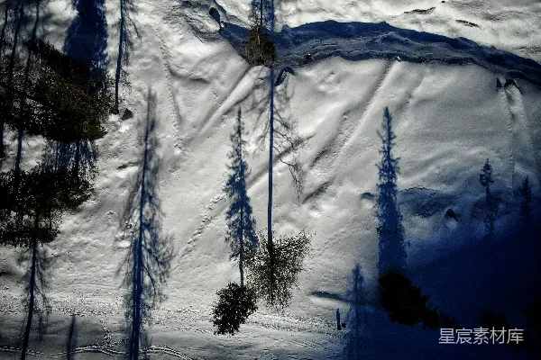 高清摄影 雪覆盖的山的俯瞰图