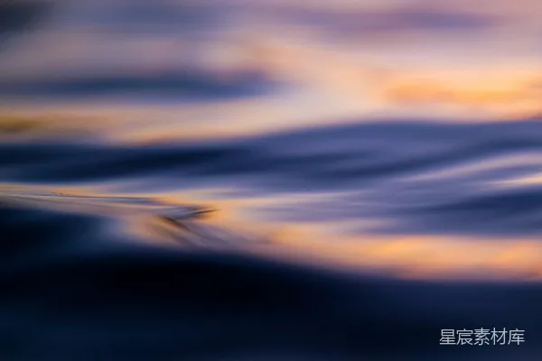 高清摄影 一张模糊的海浪照片