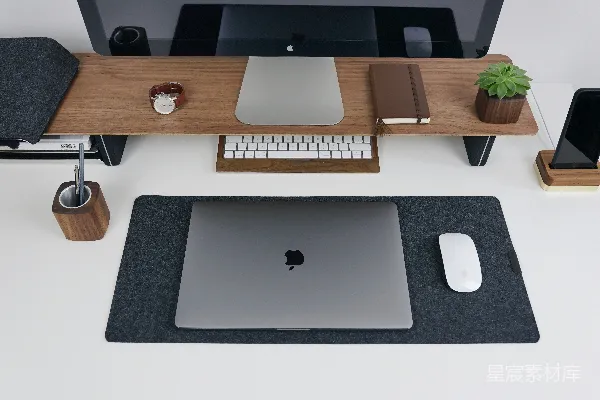 高清摄影 银色的MacBook