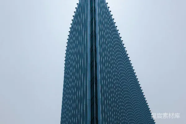 高清摄影 白天的蓝色高层建筑