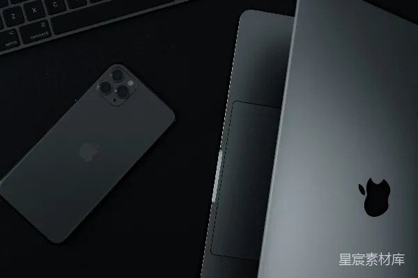 高清摄影 银色的iPhone 6在MacBook Pro上