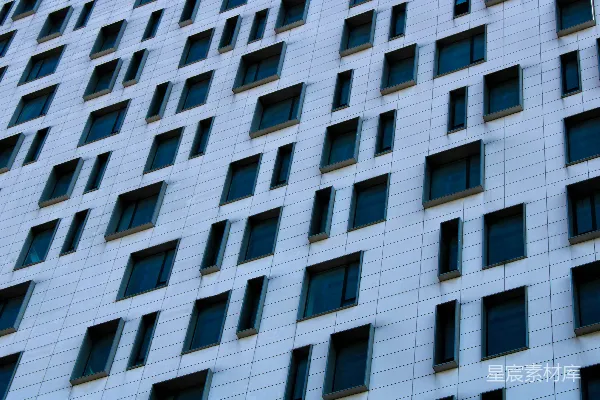高清摄影 白色和蓝色的混凝土建筑