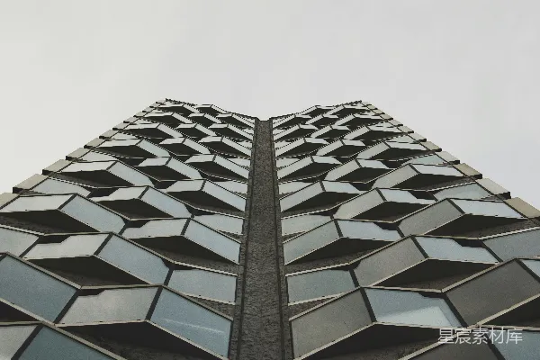 高清摄影 日间从低角度拍摄高楼建筑