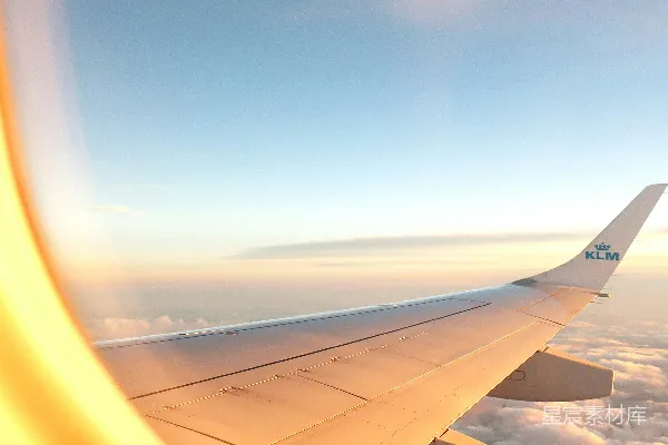 高清摄影 飞机在空中飞行的外观