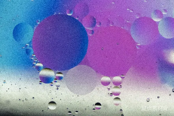 高清摄影 蓝天上的绿色和黄色气球
