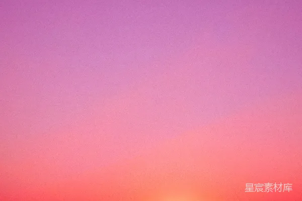 高清摄影 夕阳正在海滩地平线上落下。