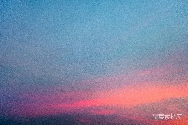 高清摄影 蓝天映衬着橙色的天空，在夕阳下显得格外美丽。