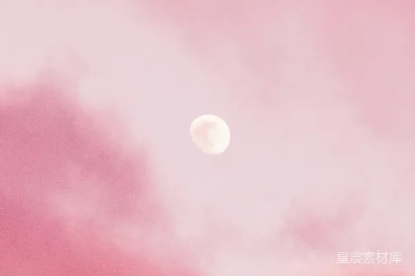高清摄影 天空中的满月