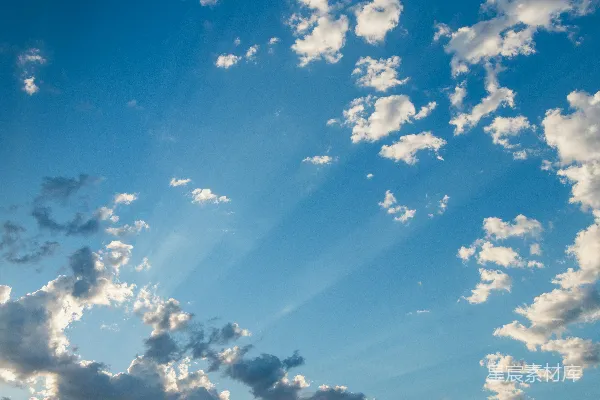 高清摄影 白天的白云蓝天