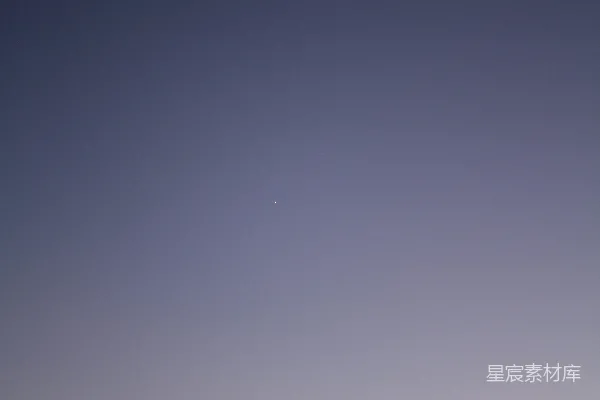 高清摄影 月球的景色和天边远处的物体