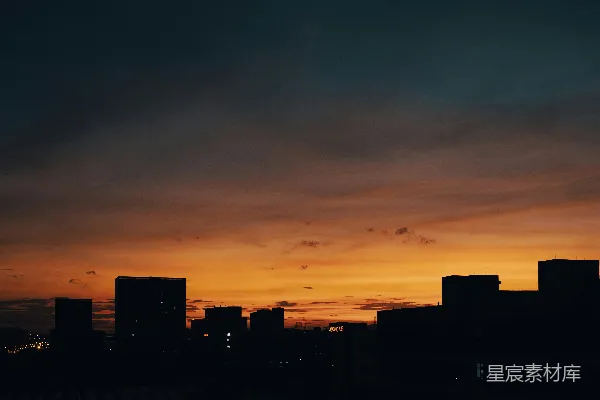 高清摄影 夕阳下的城市天际线