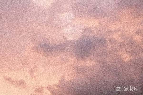 高清摄影 一架飞机在夕阳的云层中飞行