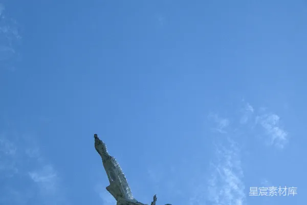 高清摄影 一座建筑上的雕像
