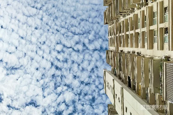 高清摄影 一座很高的建筑物，背景是天空。