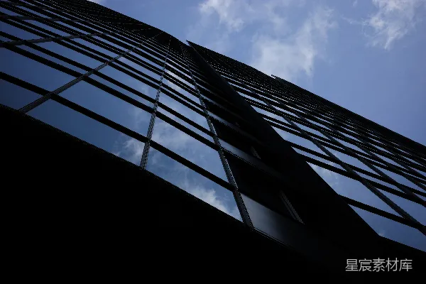 高清摄影 低角度的建筑物视角