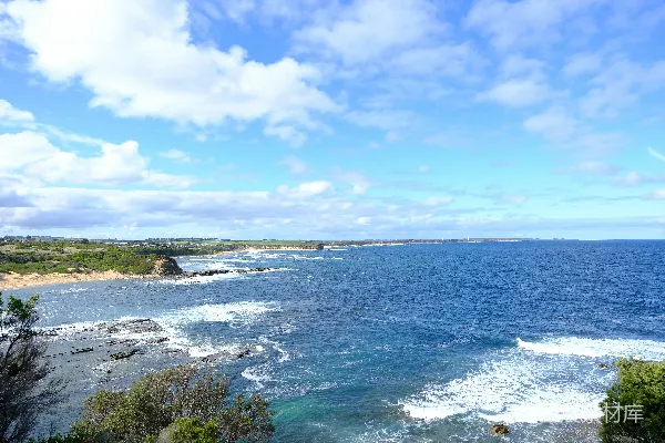 高清摄影 从山顶俯瞰大海的景色
